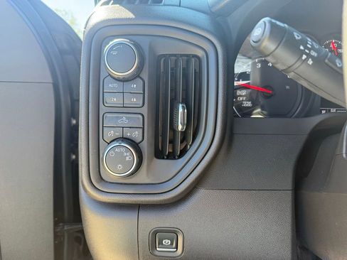 Used 2024 Chevrolet Silverado 1500 Custom Trail Boss w/ Turbomax Blackout Package AWD/4WD image 30