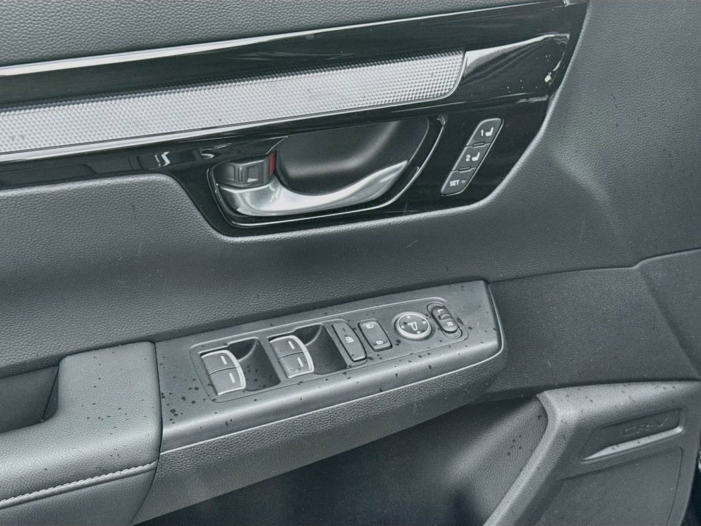 Used 2024 Honda CR-V EX-L image 17