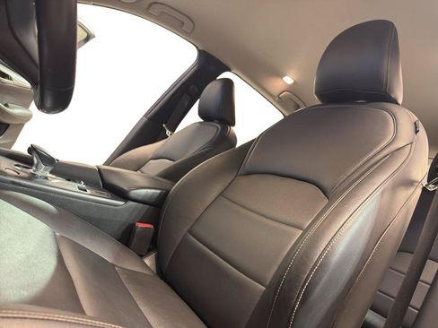 Used 2019 INFINITI QX50 Pure AWD/4WD image 16
