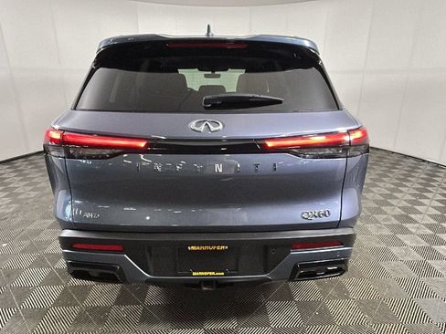 Used 2024 INFINITI QX60 Luxe AWD/4WD image 3