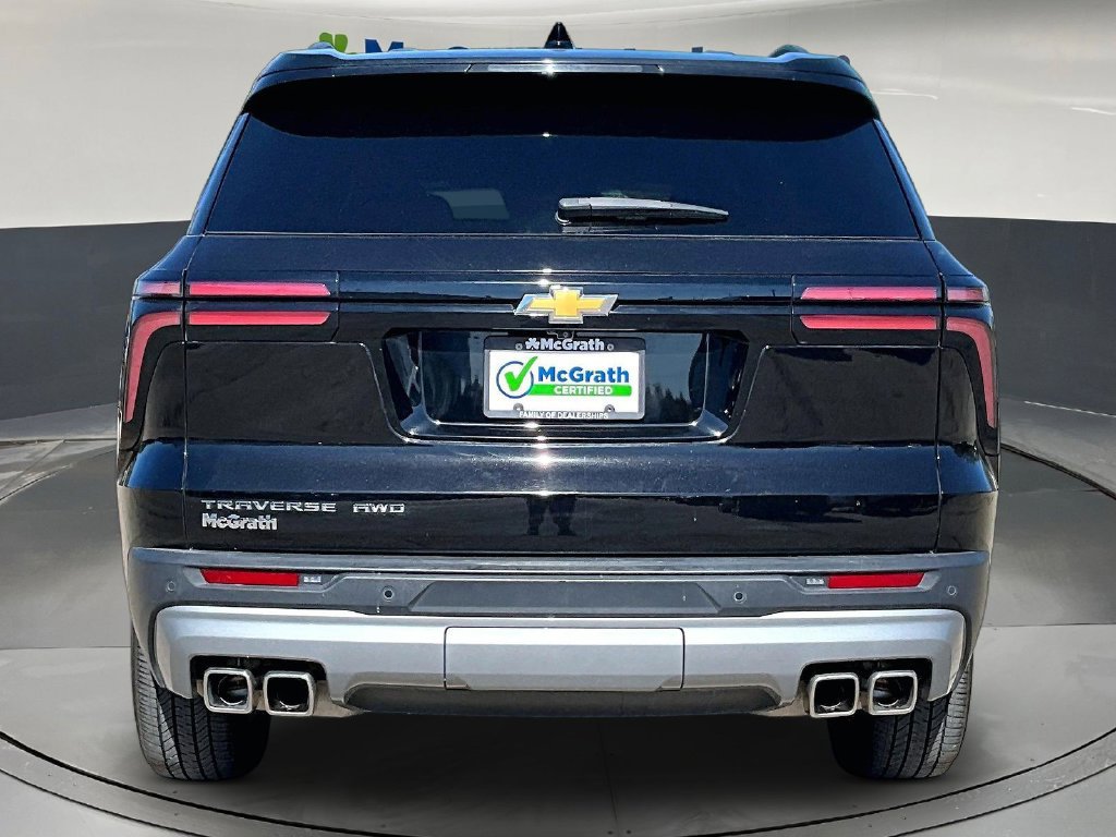 Used 2025 Chevrolet Traverse LT AWD/4WD image 6