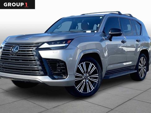 Used 2024 Lexus LX 600 4WD w/ Luxury Package image 1