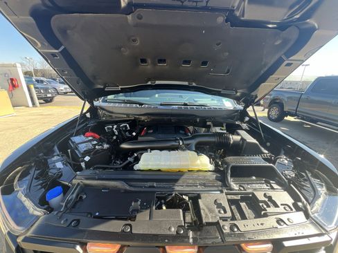 Used 2025 Ford F150 Raptor image 28