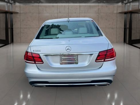 Used 2016 Mercedes-Benz E 350 Sedan w/ Premium Package image 8