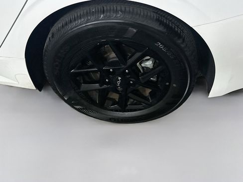 Used 2025 Kia K5 LXS image 11