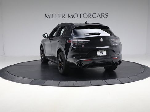 New 2025 Alfa Romeo Stelvio Sprint image 7