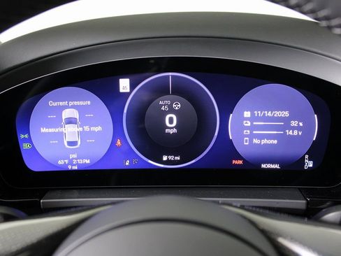 Certified 2025 Porsche Macan Turbo Electric image 23