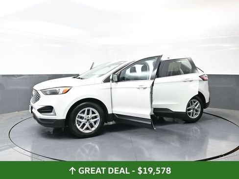 Used 2023 Ford Edge SEL image 60