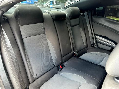 Used 2017 Dodge Charger SE image 44
