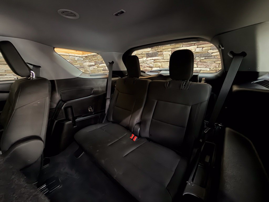 Used 2021 Ford Explorer XLT AWD/4WD image 34