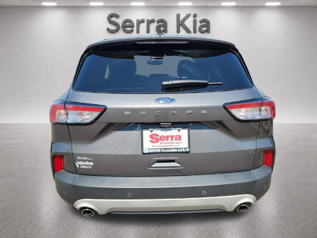 Used 2022 Ford Escape SEL w/ Technology Package FWD image 5