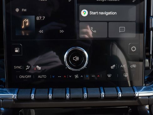 New 2026 GMC Yukon XL Elevation image 14