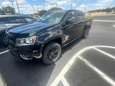 Used 2018 Chevrolet Colorado Z71 w/ Z71 Midnight Edition AWD/4WD image 4