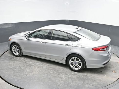 Used 2018 Ford Fusion SE image 22