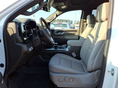 New 2026 GMC Sierra 1500 SLT w/ SLT Premium Plus Package image 18