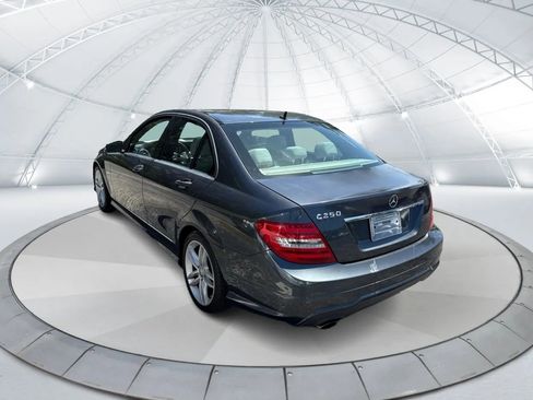 Used 2014 Mercedes-Benz C 250 Sedan image 7