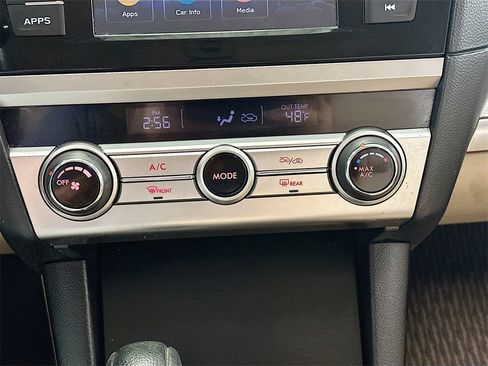 Used 2019 Subaru Outback 2.5i image 16