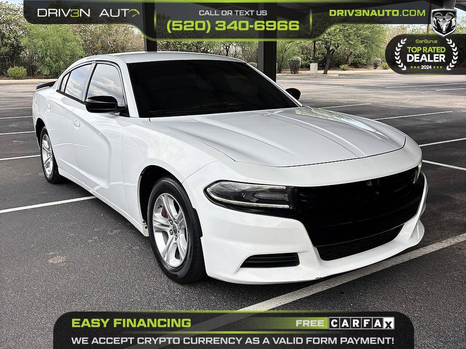 Used 2017 Dodge Charger SE w/ Blacktop Package RWD image 1