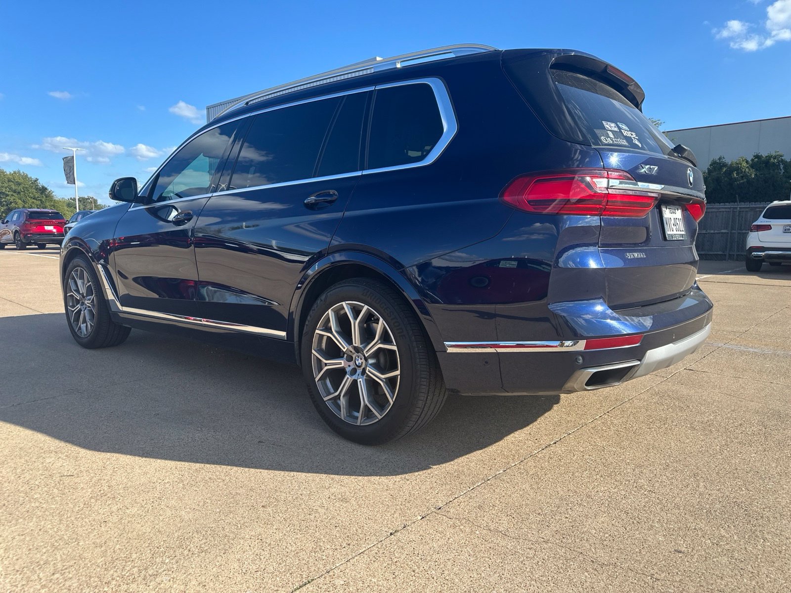 Used 2020 BMW X7 xDrive40i w/ Executive Package AWD/4WD image 9