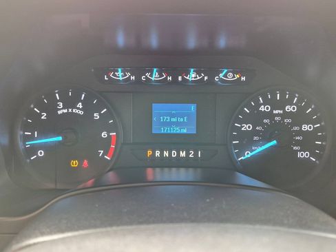 Used 2018 Ford F250 XL w/ Power Equipment Group RWD image 10