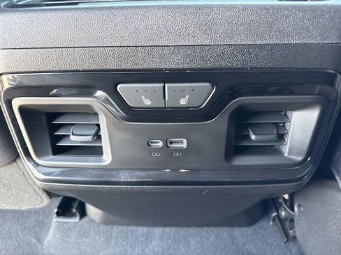 Used 2024 GMC Sierra 2500 AT4X AWD/4WD image 17