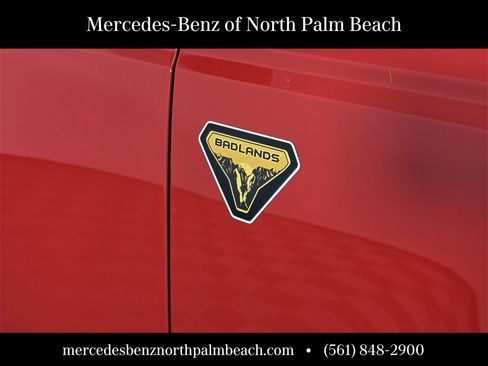 Used 2022 Ford Bronco Badlands image 32