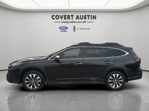 Used 2024 Subaru Outback Touring XT AWD/4WD image 2