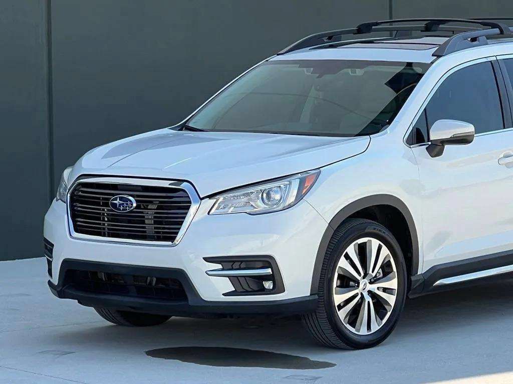 Used 2019 Subaru Ascent Limited AWD/4WD image 38