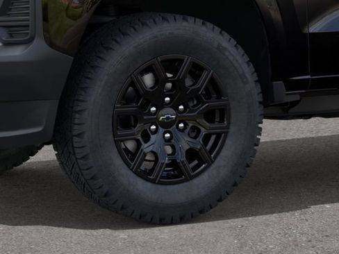 New 2026 Chevrolet Colorado W/T w/ WT Custom Package AWD/4WD image 9