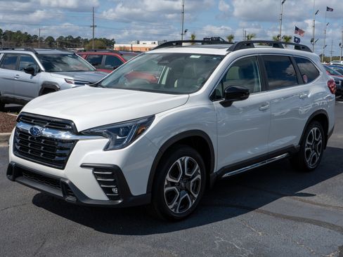 New 2026 Subaru Ascent Limited image 7