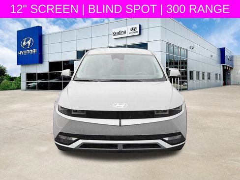 Certified 2023 Hyundai Ioniq 5 SE w/ Cargo Package RWD image 2
