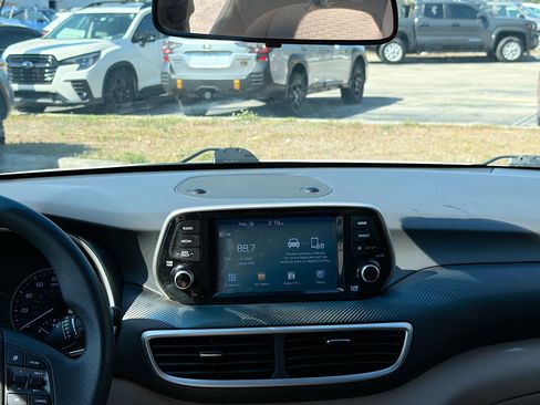 Used 2019 Hyundai Tucson SE FWD image 17