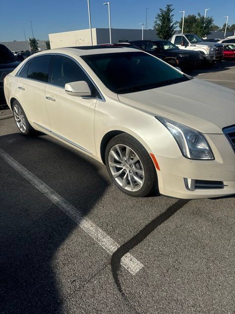 Used 2015 Cadillac XTS Luxury AWD/4WD image 3