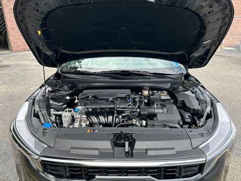 Used 2025 Kia K4 GT-Line w/ GT-Line Premium Package FWD image 10