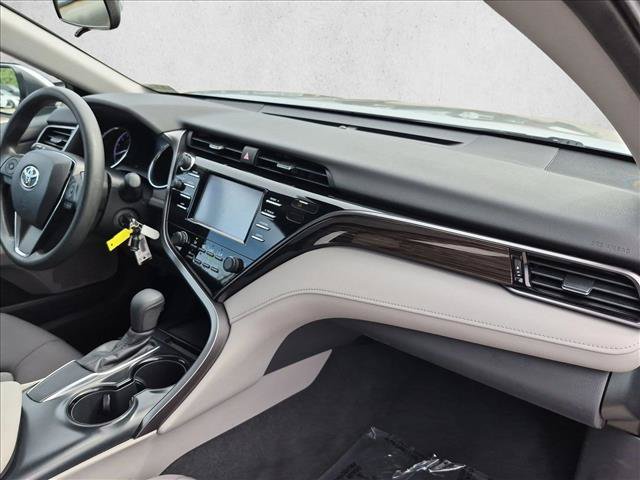 Used 2019 Toyota Camry LE FWD image 19