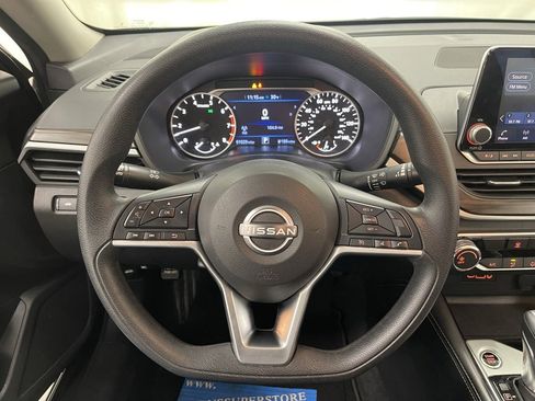 Used 2023 Nissan Altima 2.5 SV image 21