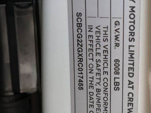 Used 2024 Bentley Continental GT V8 image 34