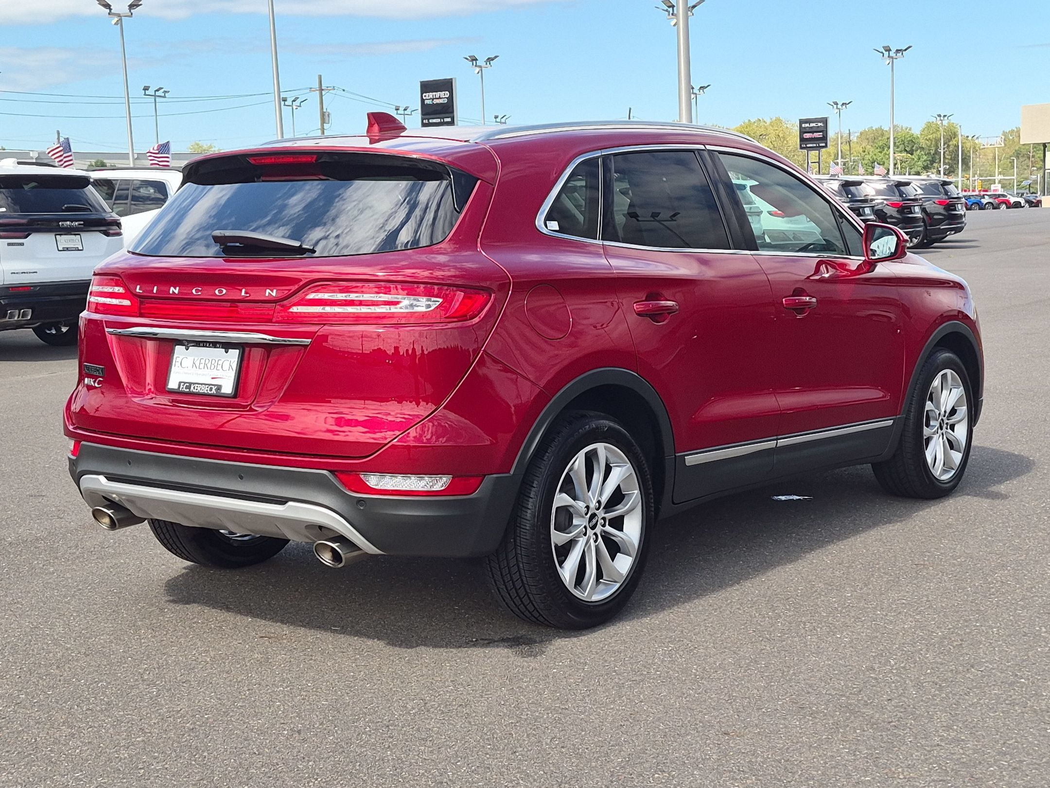 Used 2019 Lincoln MKC Select w/ Select Plus Package AWD/4WD image 7