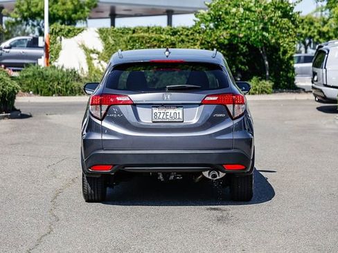 Used 2022 Honda HR-V EX image 4