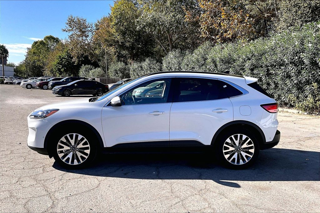 Used 2020 Ford Escape Titanium AWD/4WD image 10