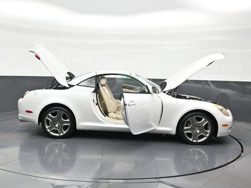 Used 2007 Lexus SC 430 Convertible w/ Preferred Accessory Pkg RWD image 36