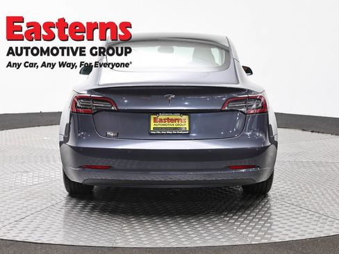 Used 2018 Tesla Model 3 Long Range RWD image 6