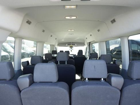 Used 2019 Ford Transit 350 XLT image 6