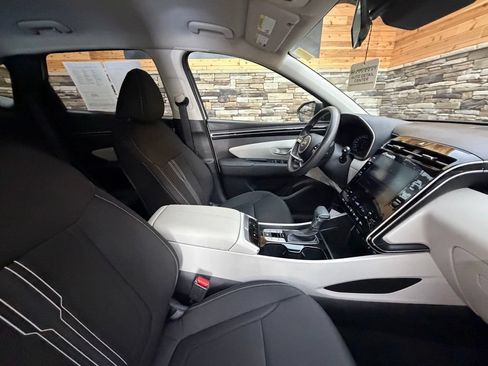 Used 2024 Hyundai Tucson SEL AWD/4WD image 16