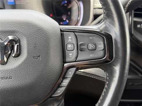 Used 2023 RAM 2500 Limited AWD/4WD image 21