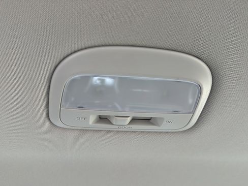 Certified 2023 Subaru Forester AWD/4WD image 19