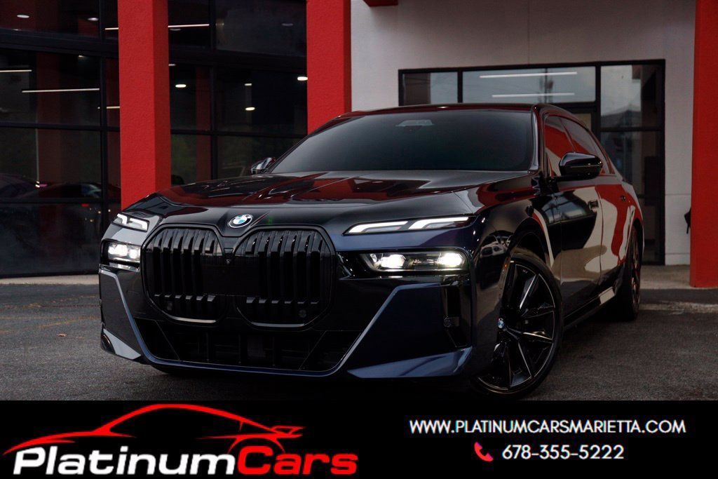 Used 2023 BMW 760i xDrive AWD/4WD image 1