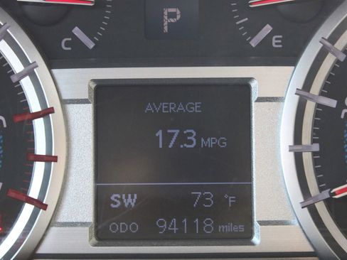 Used 2015 Toyota 4Runner Limited RWD image 32
