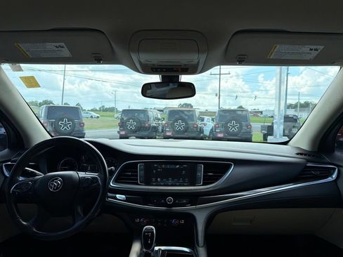 Used 2019 Buick Enclave Essence FWD image 22