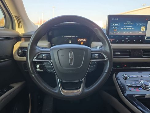 Used 2022 Lincoln Nautilus Reserve image 21